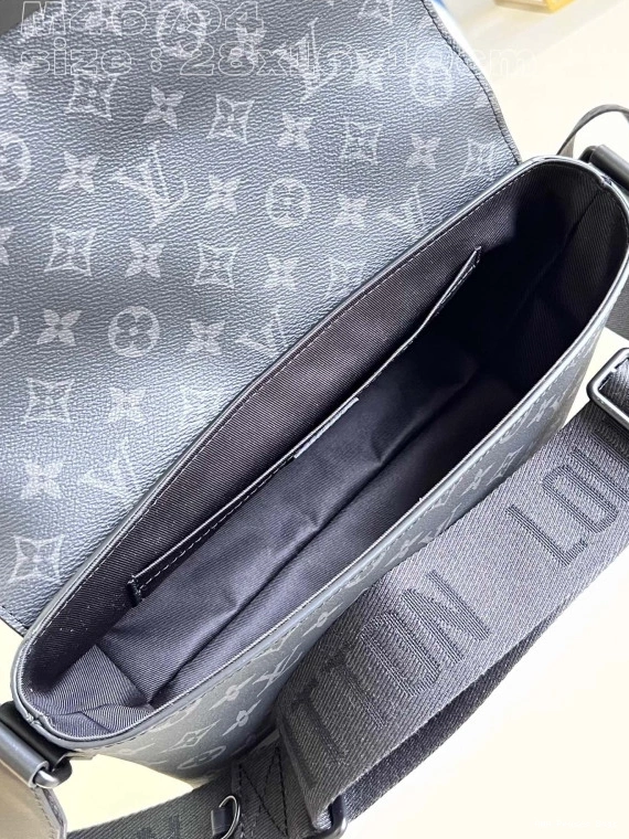 AAA Pruses Bags LOUIS S-Cape VUITTON Messenger 0731